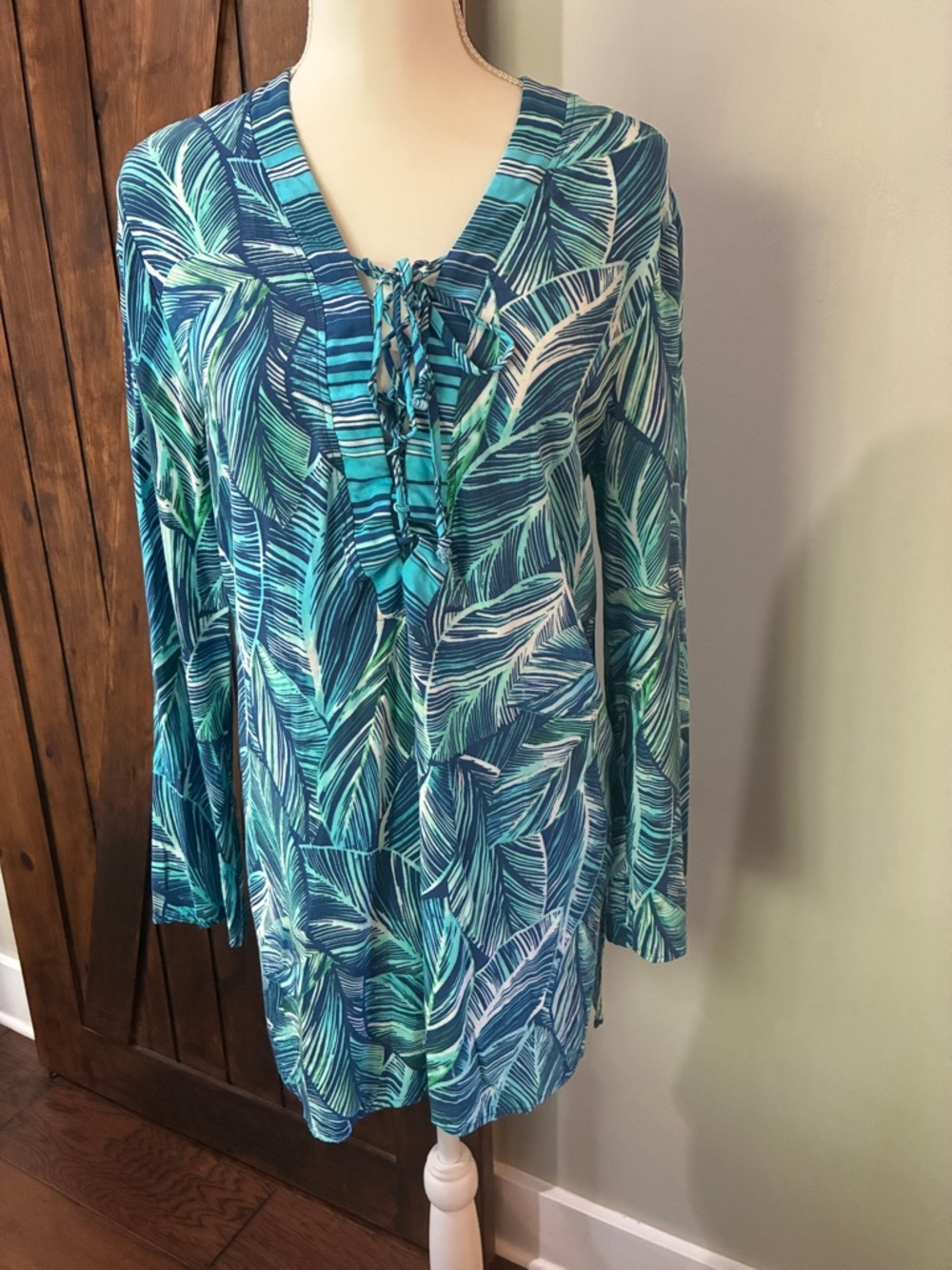 La Blanca Women's Tropical Swim Cover-Up - S Summer Vacation Beach Pool